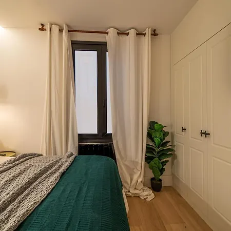 Апартаменти La Vieja De Diseno Більбао